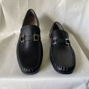 salvatore ferragamo mens shoes size 13